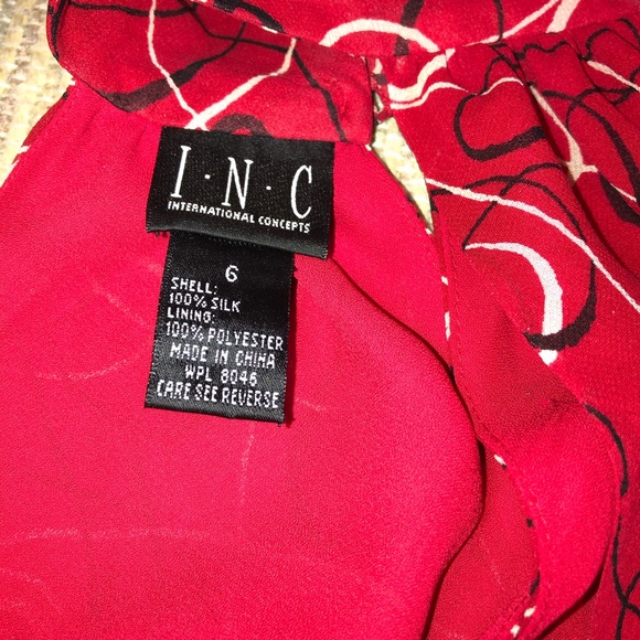 Red silk top - Picture 5 of 5